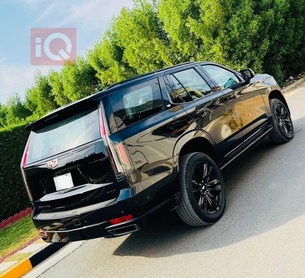 كاديلاك اسكاليد